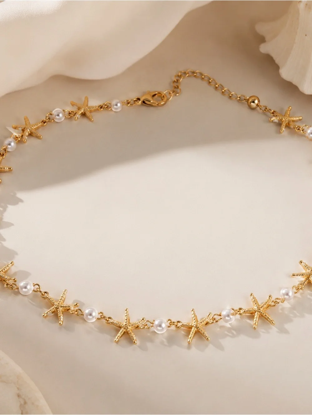 N/A delicate gold